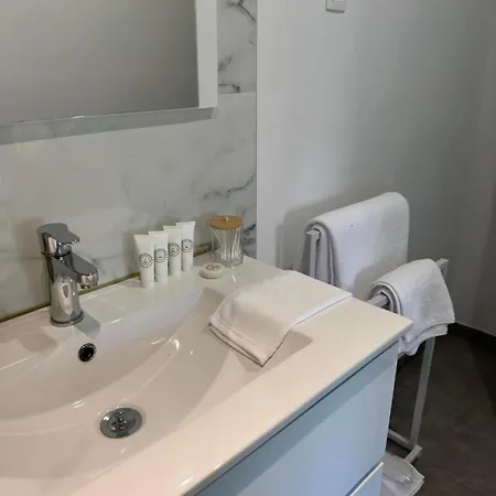 Comme Chez Vous Apartment