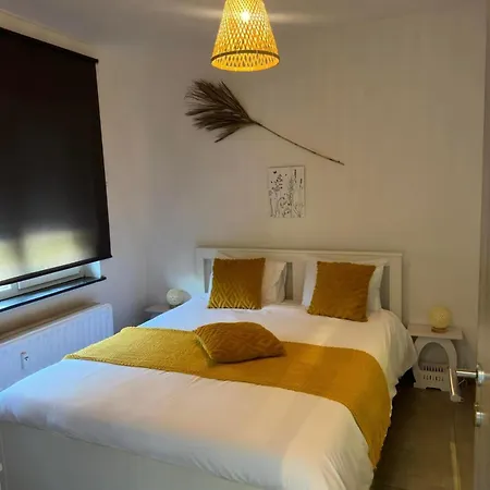 Comme Chez Vous Apartment *