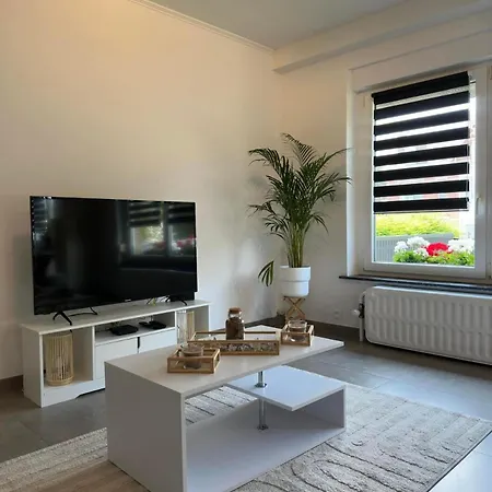 Comme Chez Vous Apartment *